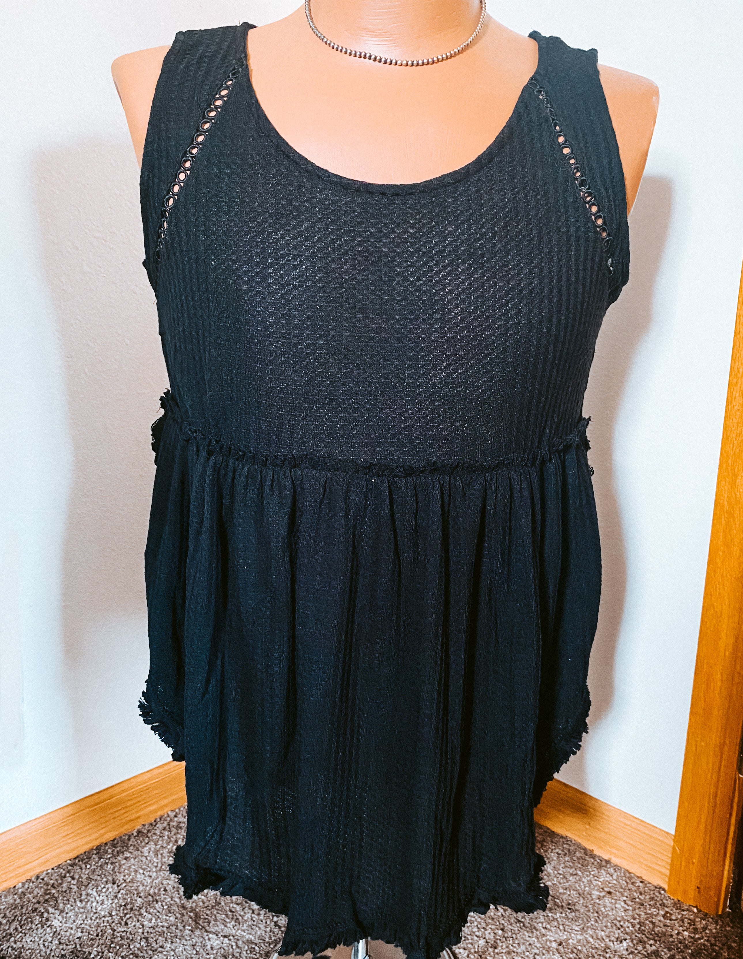 Waffle Knit Tank-Black
