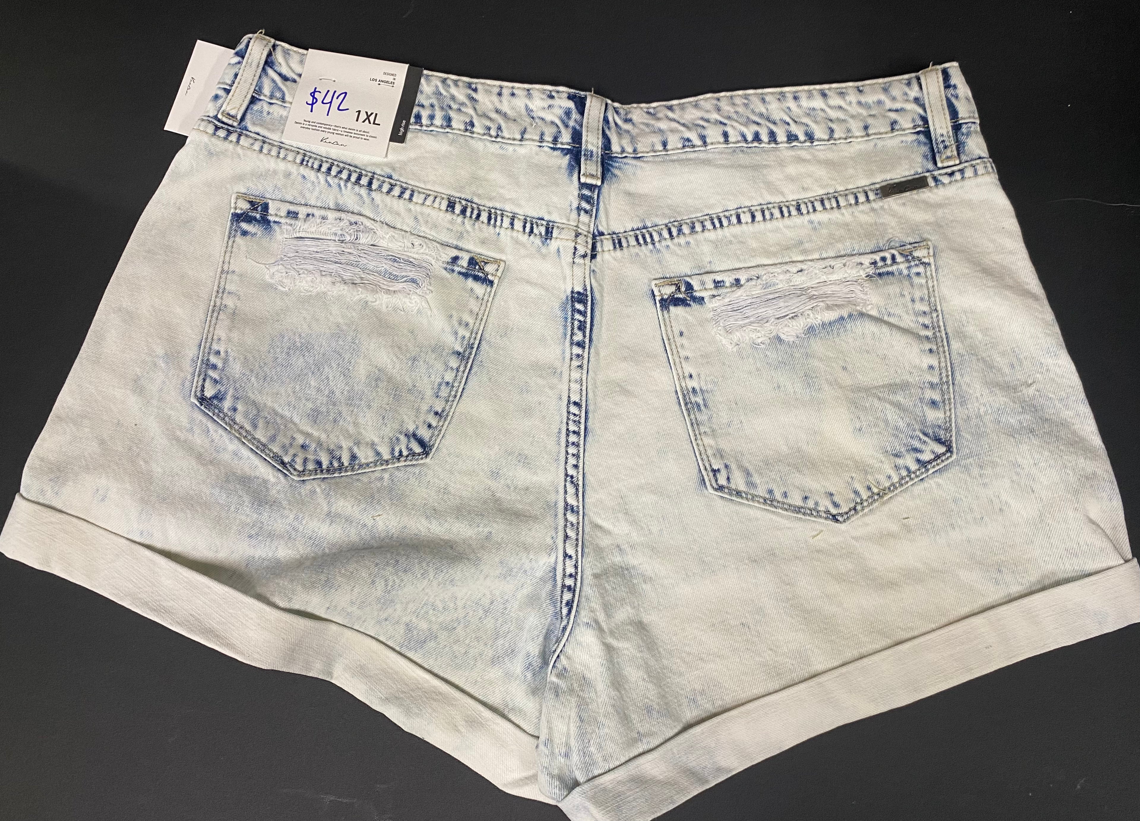 Kan Can High Rise Frayed Hem Cuffed Shorts